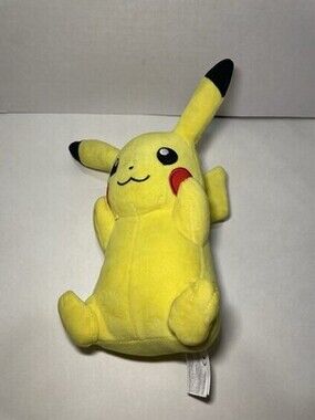 Pokemon 8-Inch Plush - Pikachu
